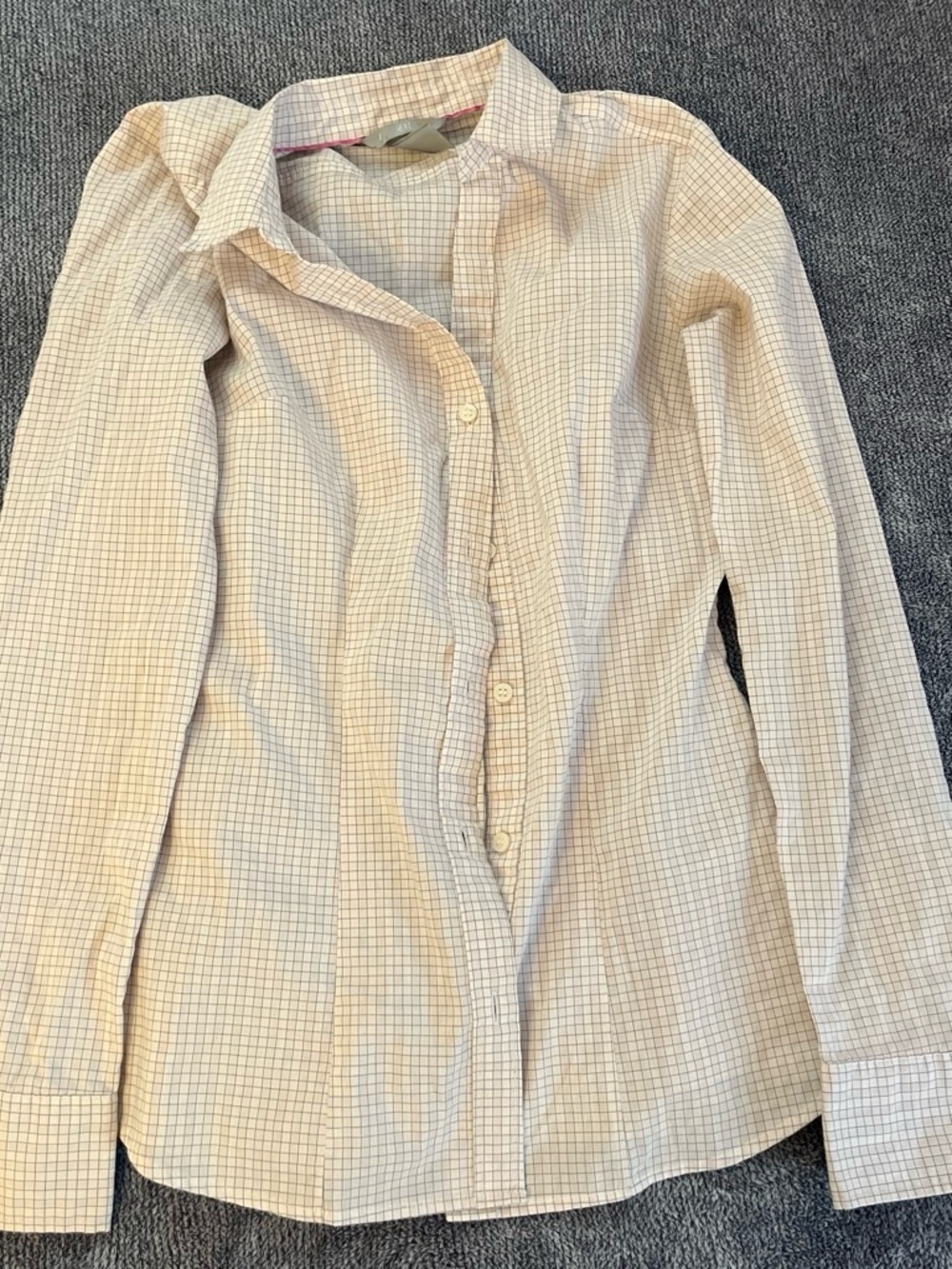 H&M Women's Button-Down Shirt in Cream and Blue Check